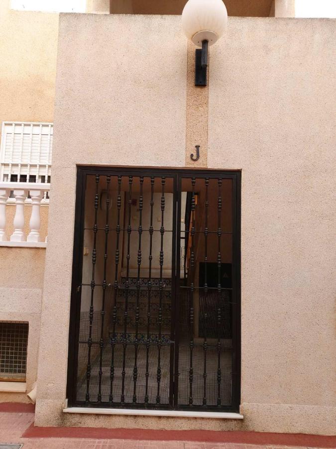 Nice Studio,10 Min To Del Cura Beach With Swim.Pool Torrevieja Exterior photo